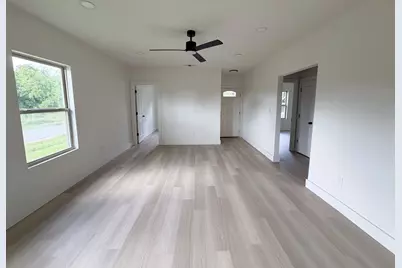 1017 S 8th Street, Corsicana, TX 75110 - Photo 7