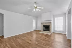 9212 Coral Ln, Fort Worth, TX 76140 - Photo 5