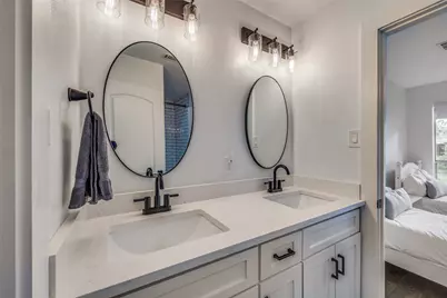 6719 Duffield Court, Dallas, TX 75248 - Photo 17