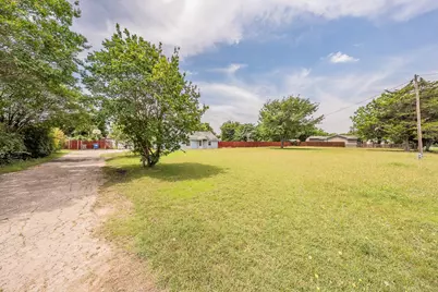 816 Balkan Drive, Lancaster, TX 75134 - Photo 9