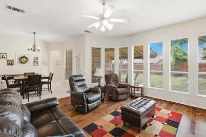 7813 Owl Creek Lane, McKinney, TX 75072 - Photo 15