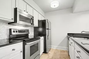 5926 Sandhurst Ln, Dallas, TX 75206 - Photo 9