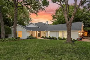 17 Cypress Ct, Trophy Club, TX 76262 - Photo 1