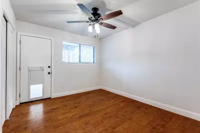 8647 Langdale Circle, Dallas, TX 75238 - Photo 17