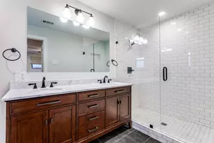 8647 Langdale Cir, Dallas, TX 75238 - Photo 11