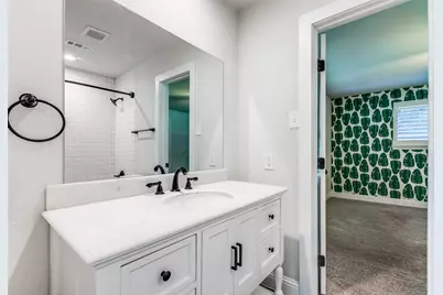 8647 Langdale Circle, Dallas, TX 75238 - Photo 15