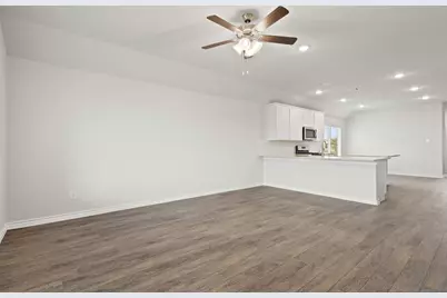 9236 Union Pacific Drive, Fort Worth, TX 76036 - Photo 5