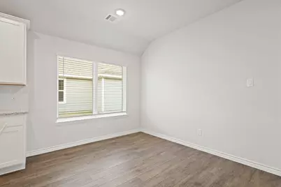 9236 Union Pacific Drive, Fort Worth, TX 76036 - Photo 5