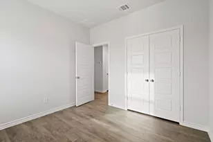 9236 Union Pacific Dr, Fort Worth, TX 76036 - Photo 13