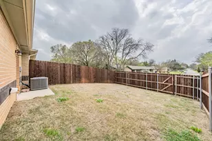 3518 Milan St, Arlington, TX 76015 - Photo 33