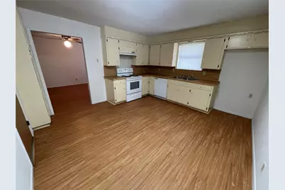 204 Cedar Lane, Tolar, TX 76476 - Photo 7