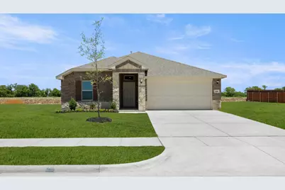 408 Comanche Drive, Cleburne, TX 76033 - Photo 1