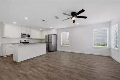 227 W Bond Street, Denison, TX 75020 - Photo 5