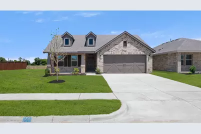404 Comanche Drive, Cleburne, TX 76033 - Photo 1