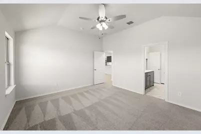 404 Comanche Drive, Cleburne, TX 76033 - Photo 9