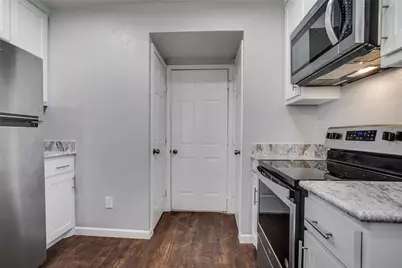 7619 Morton Street, Dallas, TX 75209 - Photo 17