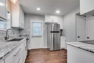 7619 Morton St, Dallas, TX 75209 - Photo 11