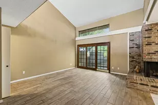 1806 Lakecrest Ct, Carrollton, TX 75006 - Photo 7
