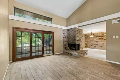 1806 Lakecrest Court, Carrollton, TX 75006 - Photo 9
