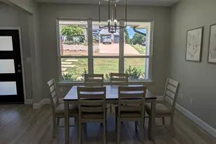 206 Splitrail Dr, Mabank, TX 75143 - Photo 5
