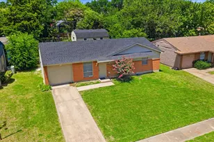 715 Thrush Ave, Duncanville, TX 75116 - Photo 3