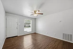 715 Thrush Ave, Duncanville, TX 75116 - Photo 13