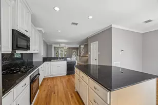 3943 N Hall St, Dallas, TX 75219 - Photo 21