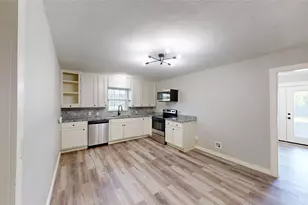1929 Collier Dr, Denison, TX 75020 - Photo 9