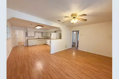 1005 S Carlton Street, Ennis, TX 75119 - Photo 7