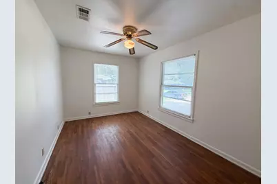 1005 S Carlton Street, Ennis, TX 75119 - Photo 15