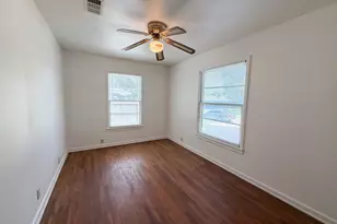 1005 S Carlton St, Ennis, TX 75119 - Photo 15