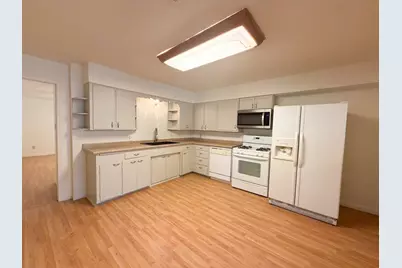1005 S Carlton Street, Ennis, TX 75119 - Photo 9