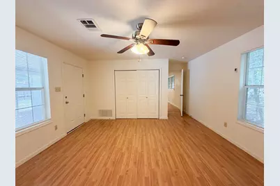 1005 S Carlton Street, Ennis, TX 75119 - Photo 11