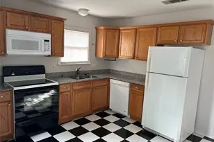 9428 Forest Hills Blvd, Dallas, TX 75218 - Photo 5