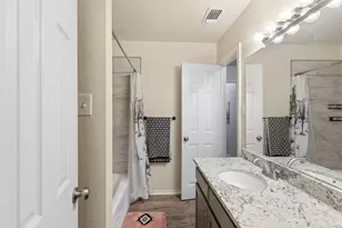 1701 N St Charles Ave, Pilot Point, TX 76258 - Photo 21