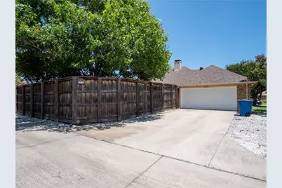 903 Meadow Creek Drive, Allen, TX 75002 - Photo 39