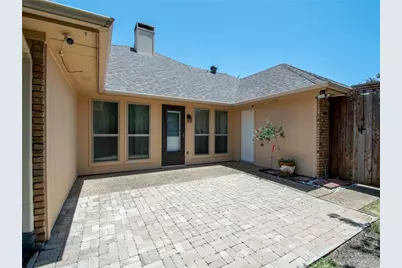 903 Meadow Creek Drive, Allen, TX 75002 - Photo 35