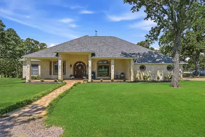 171 Briar Creek Road, Whitesboro, TX 76273 - Photo 1