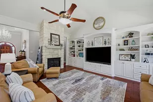 171 Briarcreek Rd, Whitesboro, TX 76273 - Photo 9
