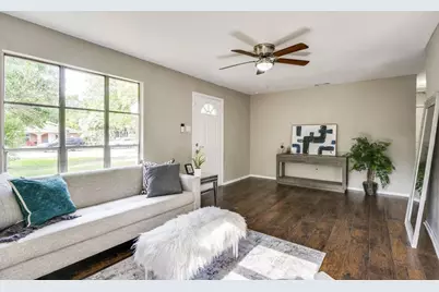 1707 Homeland Street, Dallas, TX 75212 - Photo 3