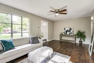 1707 Homeland St, Dallas, TX 75212 - Photo 3