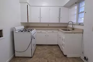 3019 Avon St, Dallas, TX 75211 - Photo 11