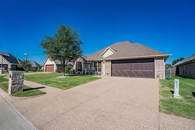 917 Joshua Court, Granbury, TX 76048 - Photo 3