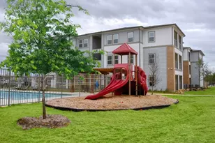 4800 W Illinois Ave, Dallas, TX 75211 - Photo 3