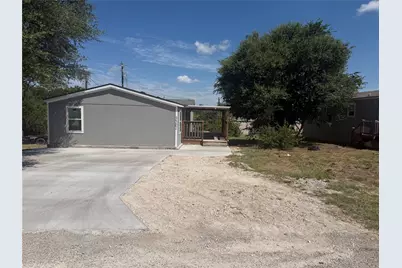 3502 Brazos River Drive, Granbury, TX 76048 - Photo 3