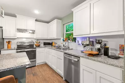 1634 E Missouri Avenue, Dallas, TX 75216 - Photo 7