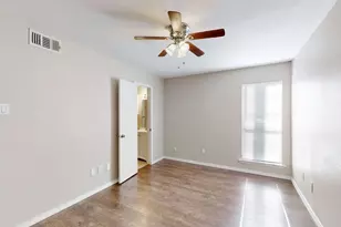 4545 Live Oak St, Dallas, TX 75204 - Photo 11