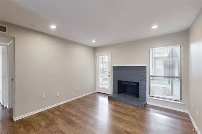 4545 Live Oak Street #114, Dallas, TX 75204 - Photo 9