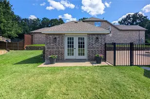 2201 Windswept Pl, Arlington, TX 76012 - Photo 29