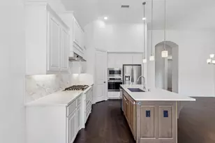 13729 Marys Ridge Rd, Fort Worth, TX 76008 - Photo 7